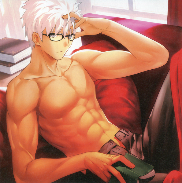 File:Julian Studying.png