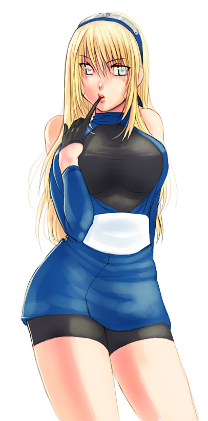 Hitomi Unmasked and wearing her Ninja outfit.